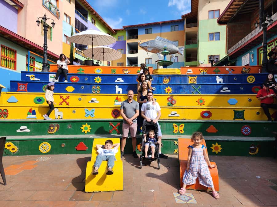 Guatape Coffee Villa including Rock Town & Waterfall - Climbing El Peñol Rock for the main view