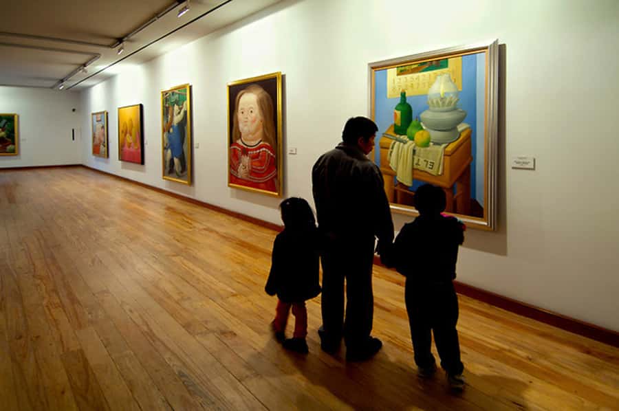 Guided Visit to Botero Museum in Bogota - Following Botero from charm to political criticism