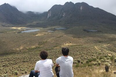 Hiking to the largest paramo on earth : Sumapaz