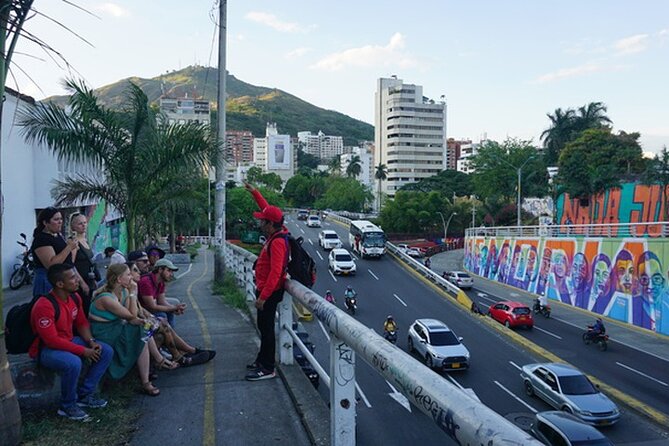 Historical Shared Tour Salsa, Graffiti & Resistance in Cali - Calle de la Escopeta and the language of murals