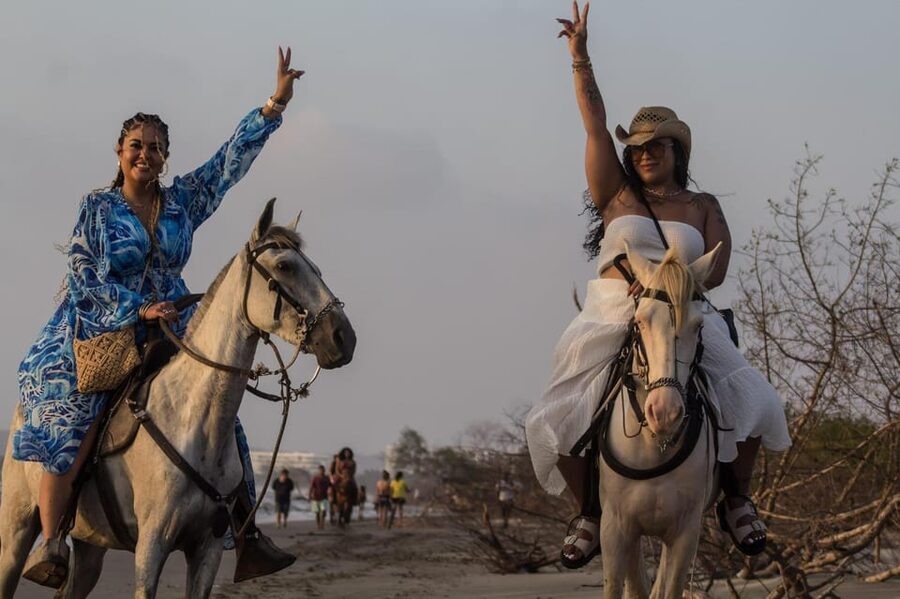 HORSE TOUR IN CARTAGENA BEACH - Practical tips for a better ride