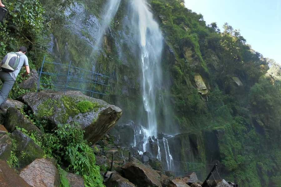 La Chorrera and Chiflon Waterfalls Private Hike Tour - El Chiflón brings the first waterfall reward