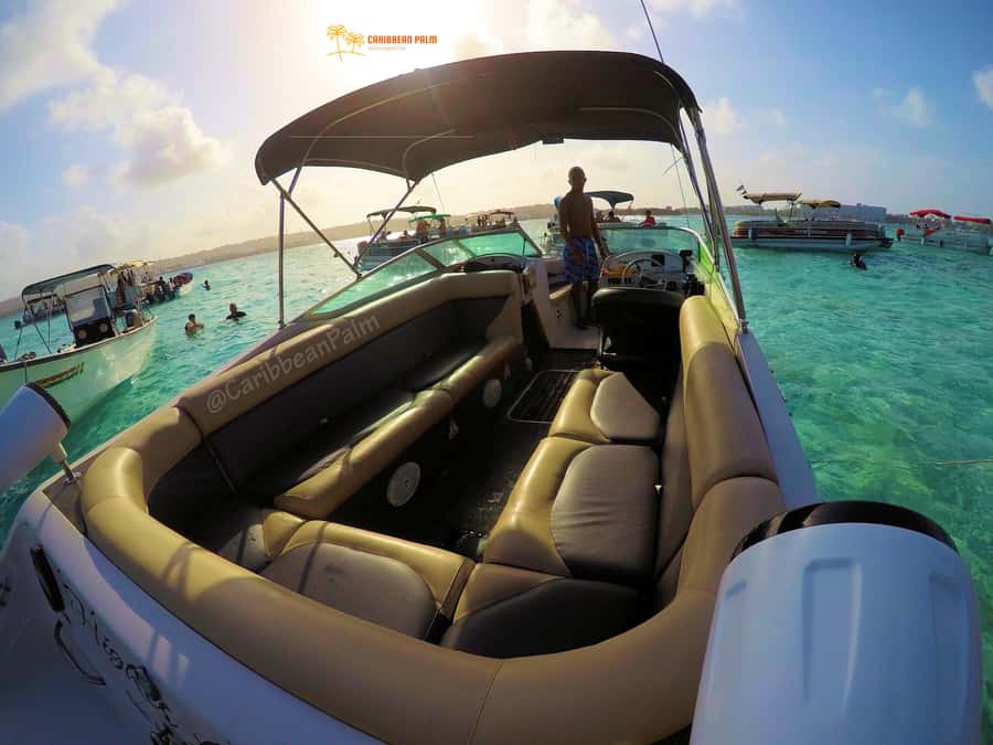 Luxury private tour boat 6 in 1 - A private boat day with an important timing question
