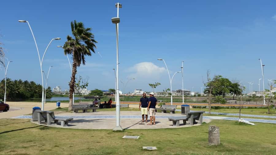 Malecón, Carnaval Museum, Downtown Barranquilla City Tour - How the private format changes the day