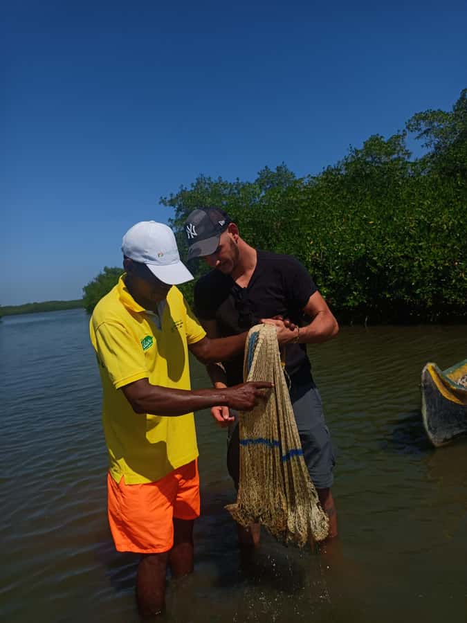 Mangroves, cultural fishing, black heritage town and lunch - Learning to Cast a Fishing Net
