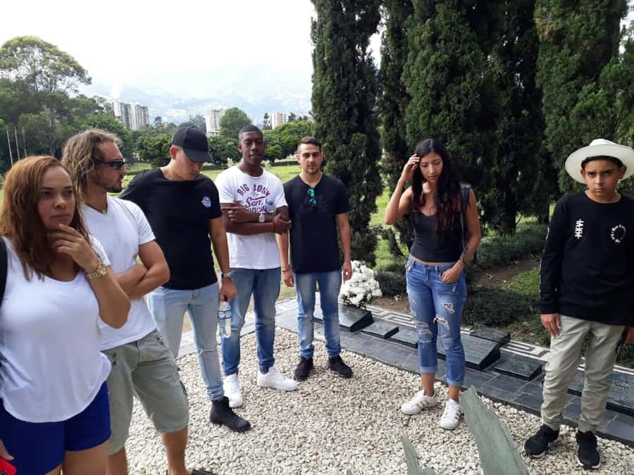Medellin and Guatape Full Day Pablo Escobar Tour - A sober look at Medellin’s cartel years