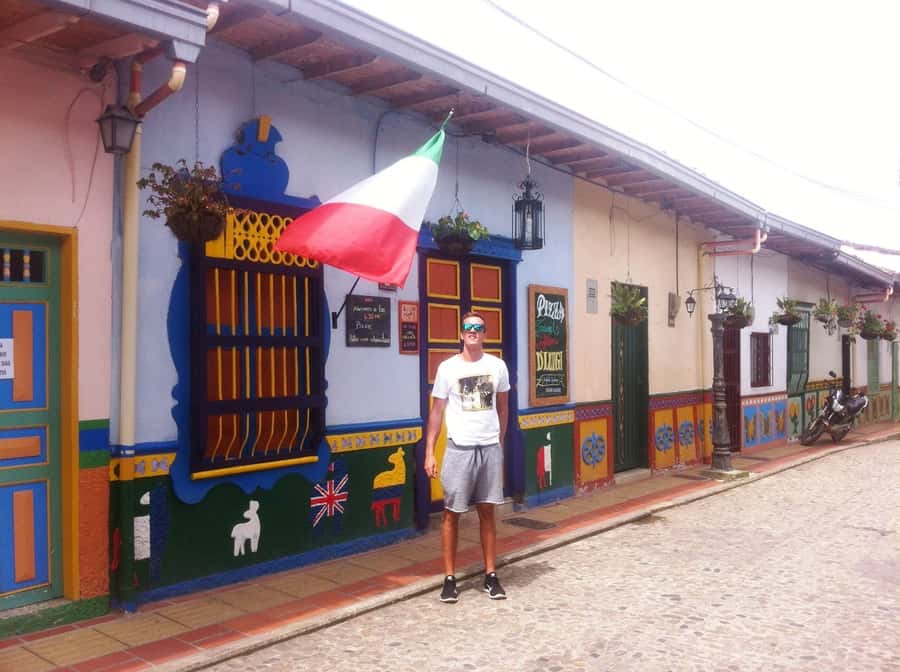 Medellin and Guatape Full Day Pablo Escobar Tour - El Peñol gives the day a dramatic change of pace