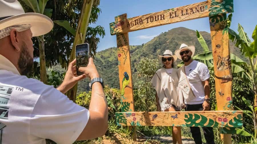 Medellin: Coffee and fruit tour - Sugar cane guarapo gives the visit a clear finale