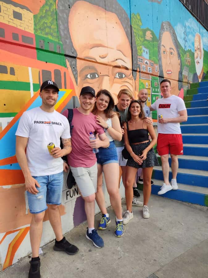 Medellín: Comuna 13 District Tour with Cable Car Ride - The stories are strongest with a local guide