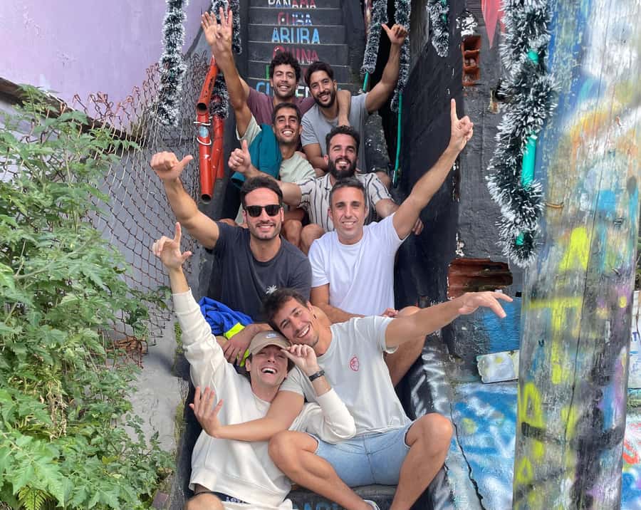 Medellín: Comuna 13 (Graffitour) Discover the Transformation - Viewpoints and the Comuna 13 slide