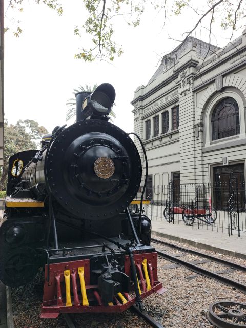 Medellin downtown: History and culture through fun stories - What the $0 price really means