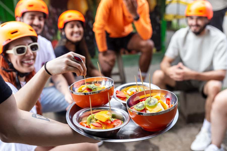 Medellín: E-bike and Foodie Tour - Conquistadores: snacks, stories, and a wider view