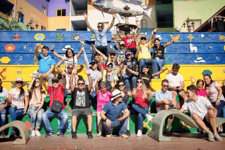 Medellin: Guatape and El Penol Rock Day Trip with Boat Ride - Food, language, and what to pack