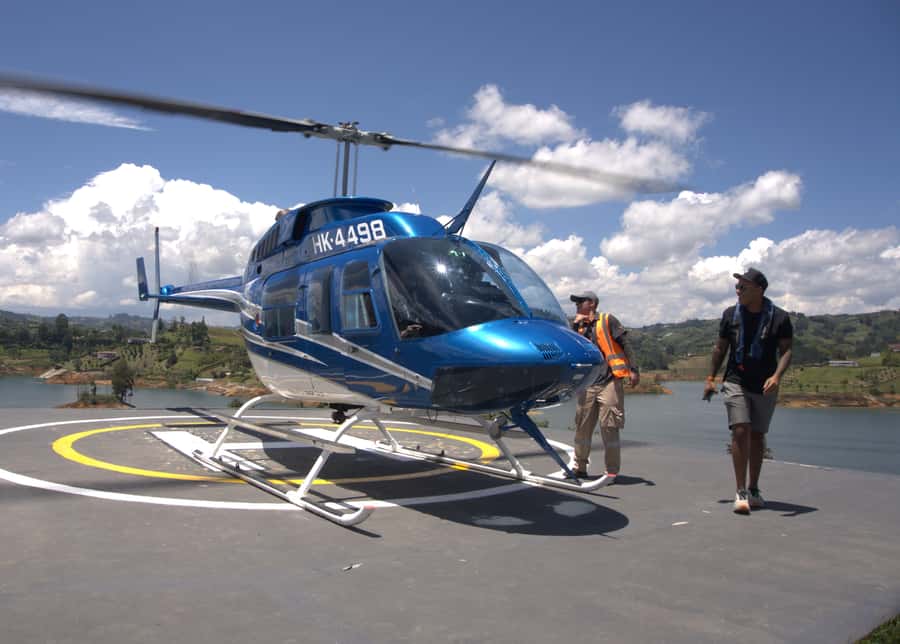 Medellín: Guatapé Private Tour with Helicopter & Boat Ride - Leaving Medellín in a private vehicle