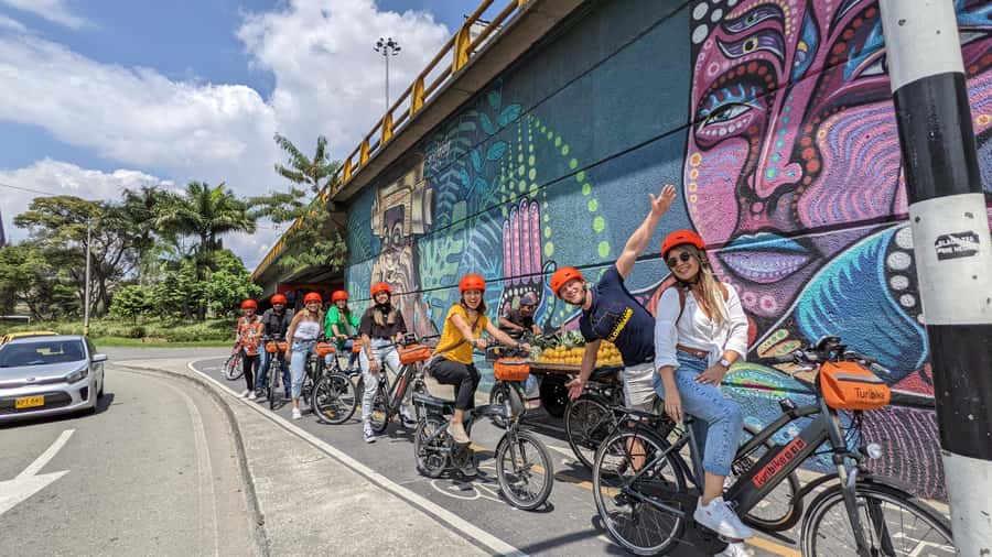 Medellín: History & Local Life Essentials Tour on an E-Bike - Why an e-bike works well in Medellín