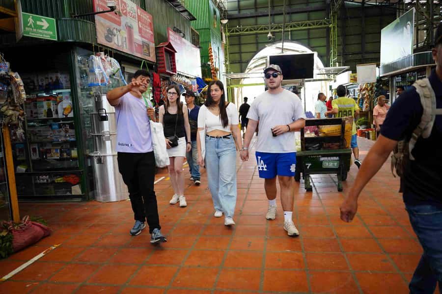 Medellín Multi-sensory Tour in the market, +15 Exotic Fruits - Key points to know before you book