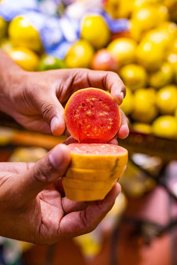 Medellín Multi-sensory Tour in the market, +15 Exotic Fruits - Who will enjoy it most