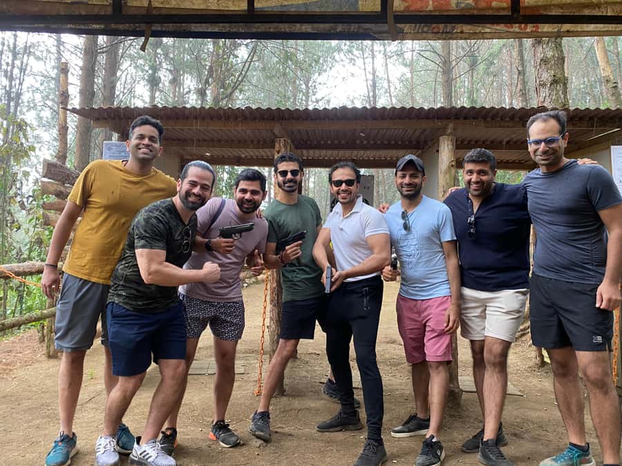 Medellin Outdoor Shooting Range Adventure - Three hours with rifles, Glocks, and 9mm pistols