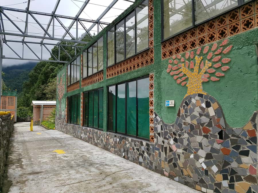 Medellín: Pablo Escobar Jail Private Tour - Should you book the Pablo Escobar Jail Private Tour?