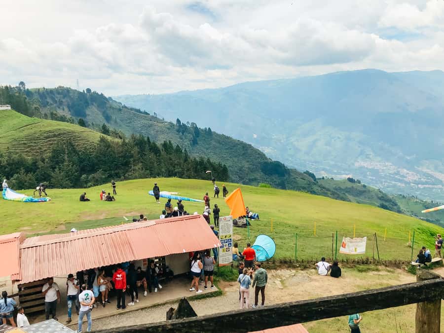 Medellín: Paragliding in the Colombian Andes - From Parque Lleras to the mountain launch point