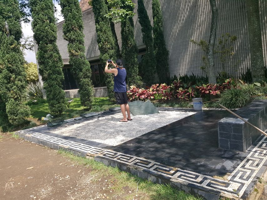 Medellin: Private 3-Hour Pablo Escobar Tour - How to make the most of your three hours