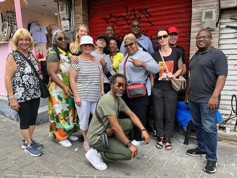 Medellín: Private City Tour and Comuna 13 Tour - Why private transport matters in a six-hour tour