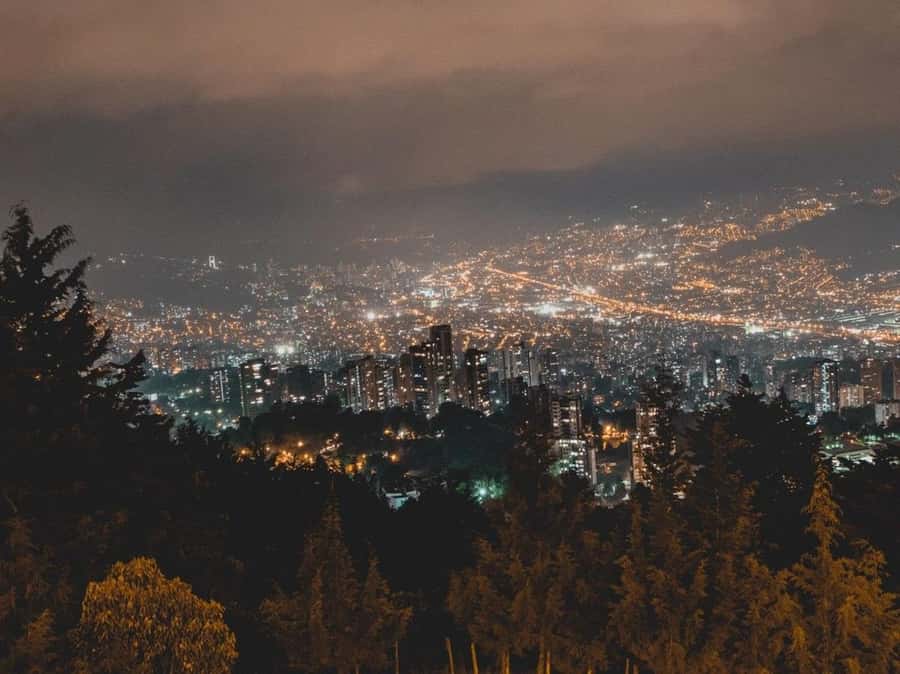 Medellín: Private Food Tour With The Best Viewpoints. - Should you book it?