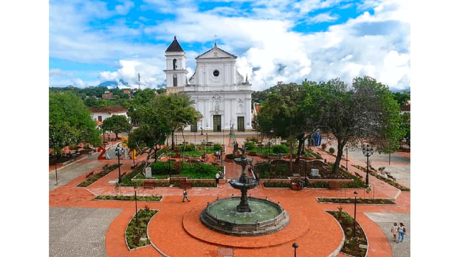 Medellin: Santa Fe de Antioquia Guided Day Trip - Why Santa Fe de Antioquia makes a good day trip