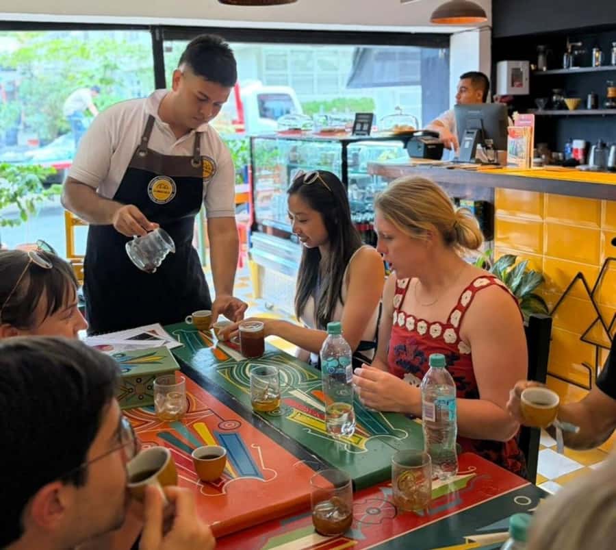 Medellín: Street Food Tour with Local Tastings - El Poblado: familiar foods with local stories