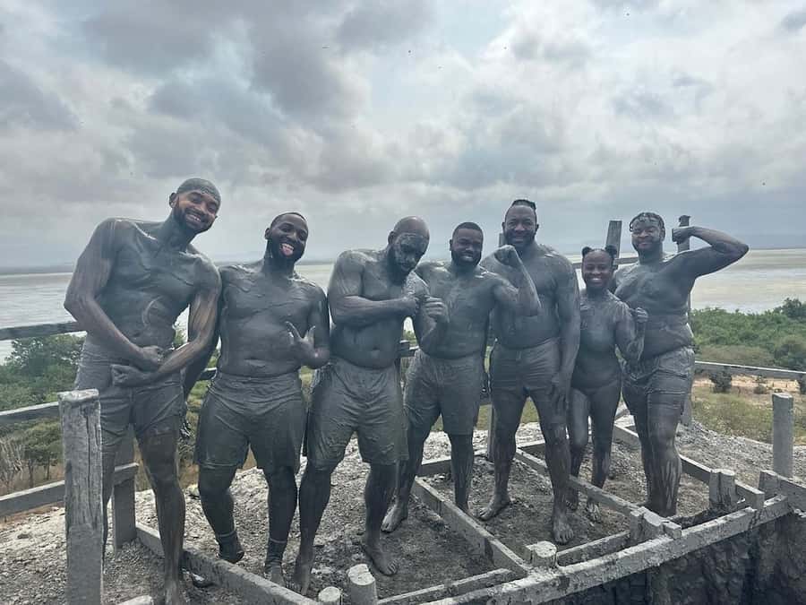Mud Volcano Tour in Cartagena with Lunch - Guides, language, and personal safety