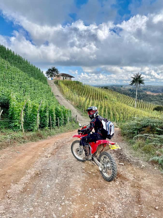 Off-road motorcycle adventure through the Medellín mountains - Three hours of roads, dirt, and mountain views