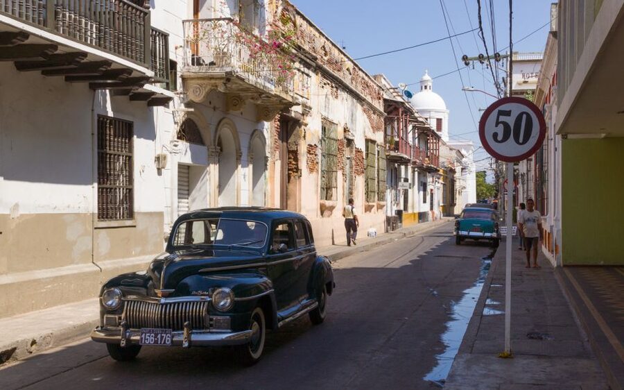 Old Town and Quinta Pedro Alejandrino Santa Marta City Tour - Who should book this Santa Marta tour