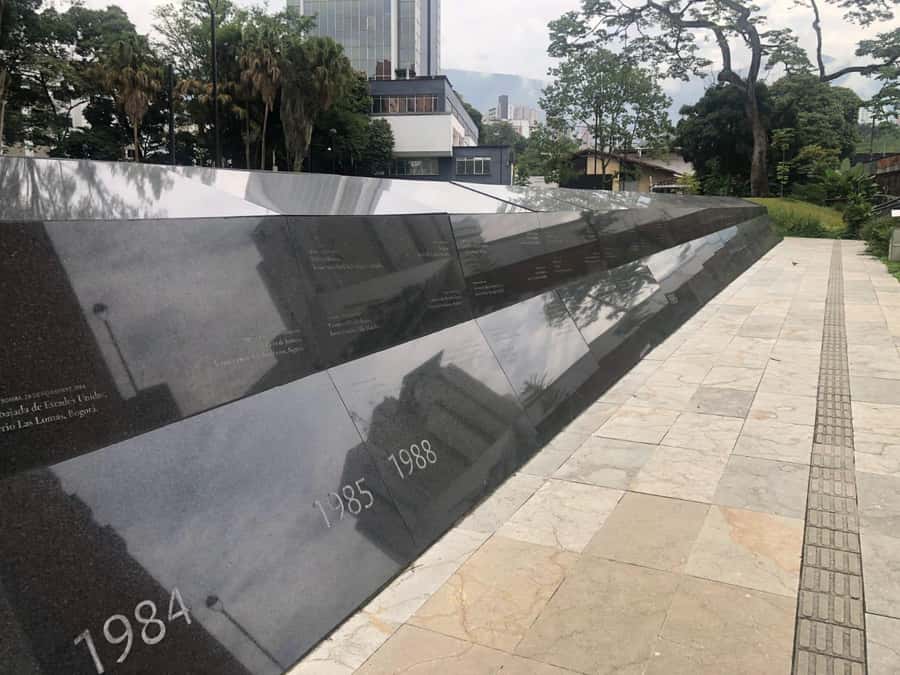 Pablo and the drug trafficking world - Stop one: the former home and memorial setting