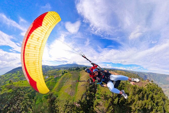 Paragliding flight in Medellin with expert pilots - How long you actually fly