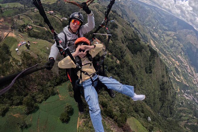 Paragliding in Medellin. - Weather can change your plans