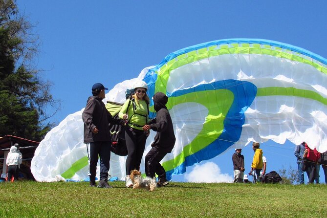 Paragliding in Medellin. - What the three-hour experience feels like
