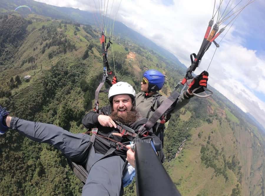 Paragliding Medellin with Transportation and free Videos - From Medellín to San Félix at 10:00 AM