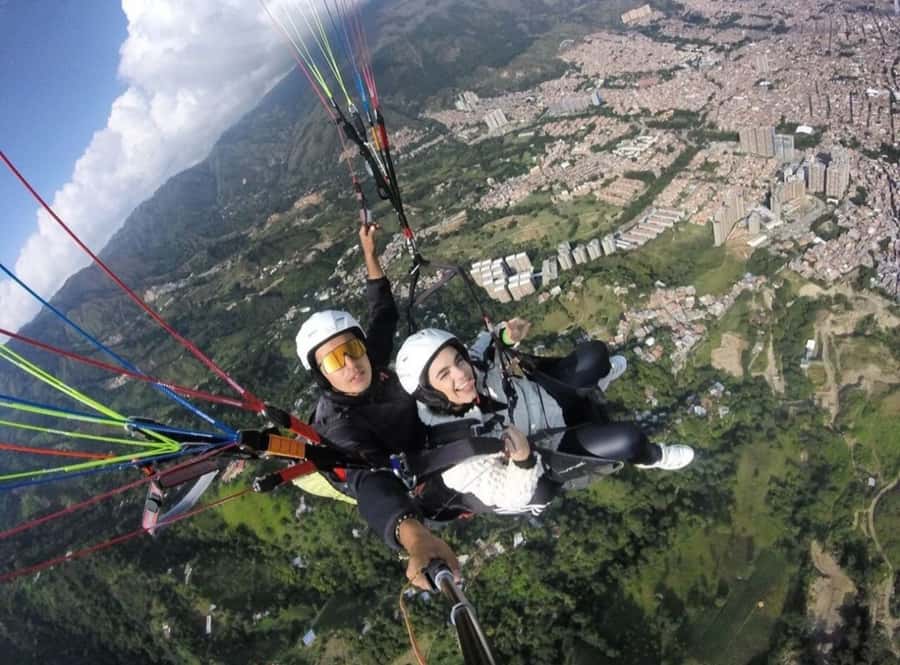 Paragliding Medellin with Transportation and free Videos - GoPro photos and video included