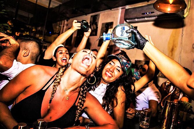 Party without limits! Cartagena; VIP Party. - Centro Histórico: live music before the clubs