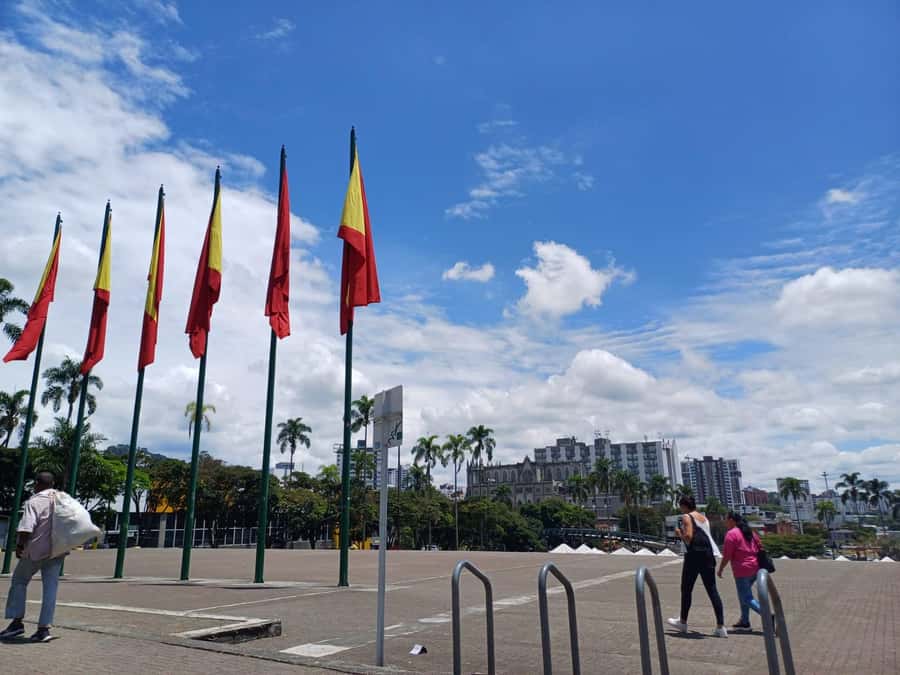 PEREIRA: PRIVATE TOUR OF MAIN SQUARES, HISTORICAL SITES + LOOKOUT POINT - Key points to know before you book