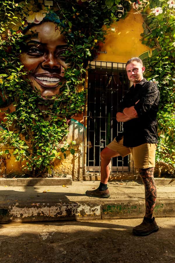 photo session through the streets of cartagena - About 50 edited images in an online gallery