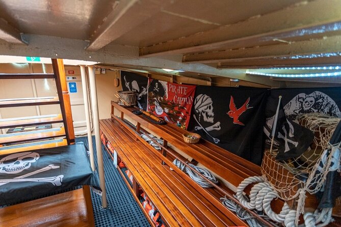 Premium Pirate Beach Adventure, Open sea Rope Swing, Drinks+Lunch - Why this pirate ship day works