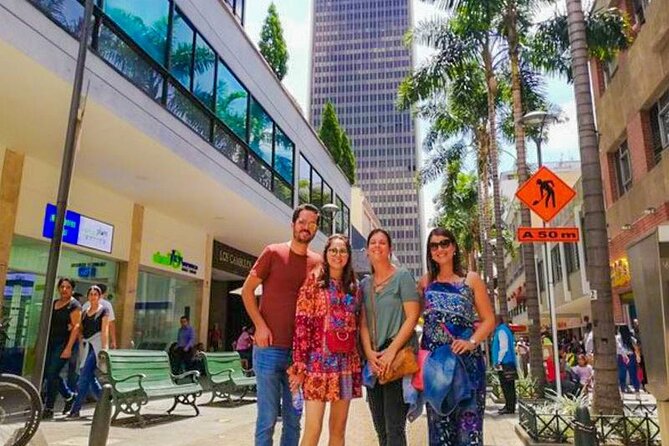 Private City Tour Medellin with Comuna 13 Tour - Pueblito Paisa and the city from above