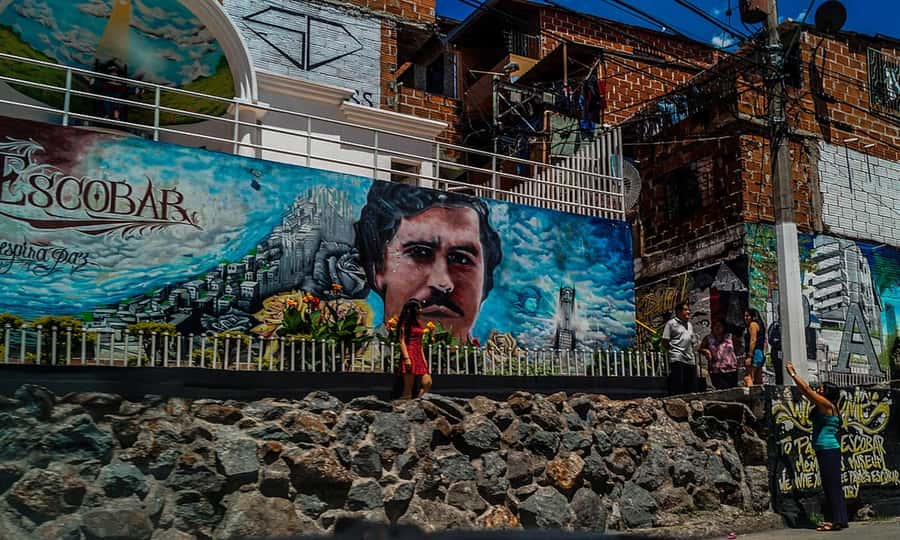Private Pablo Escobar Tour - Dark days and the new Medellin - The drug trade, government war, and Los Pepes