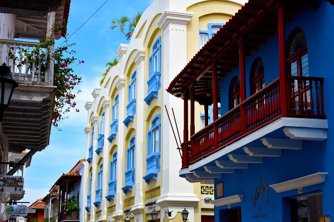 Private transportation from Santa Marta city to Cartagena - The price: expensive compared with a bus, useful for convenience