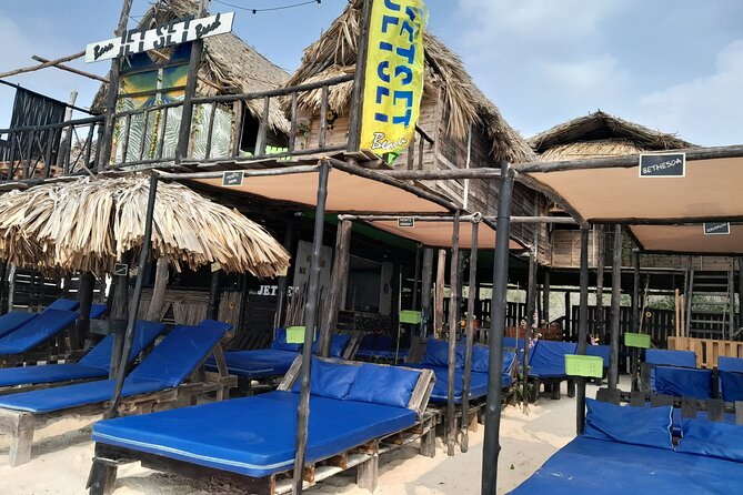 Quiet Beach, Baru Premium to the max - From Cartagena to Barú by road
