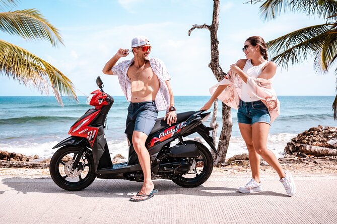 Rent a Scooter and tour the island of San Andrés - Following the coast at your own pace