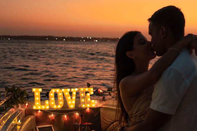 Romantic Date Night in the Bay of Cartagena - Best occasions for this Cartagena cruise