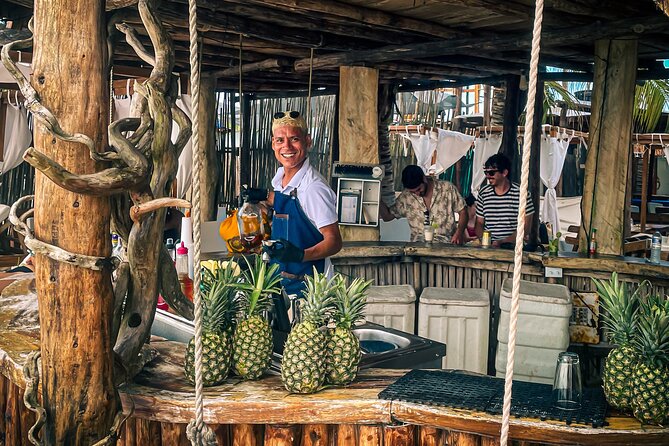 Rosario Islands Trip visiting Cholon, Playa Blanca and Snorkel - Boat time, group size, and the real pace