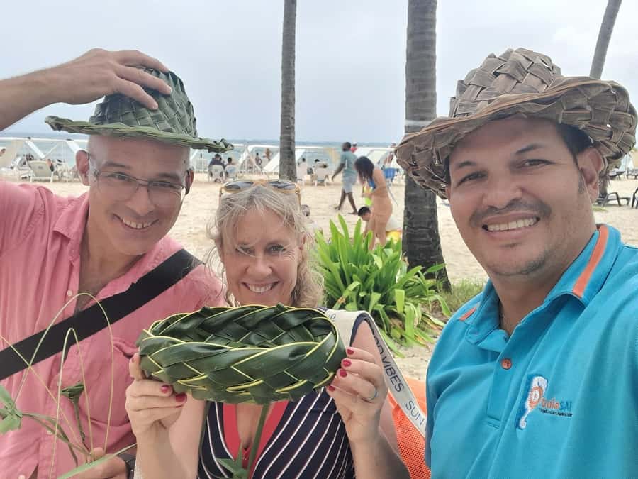 San Andres: Coco Art Workshop - Meeting near Bolívar Park or arranging pickup